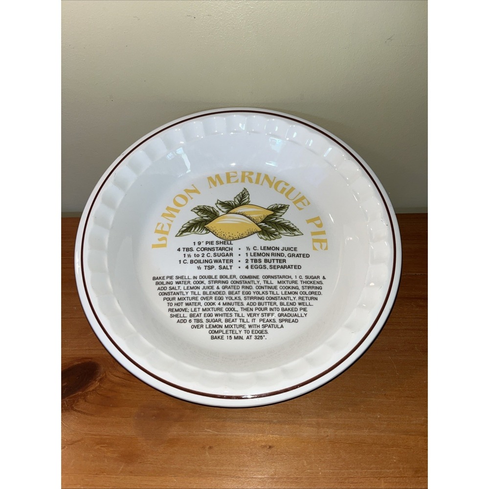 Vintage Ceramic Pie Dish w/Lemon Meringue Pie Recipe Bakeware
